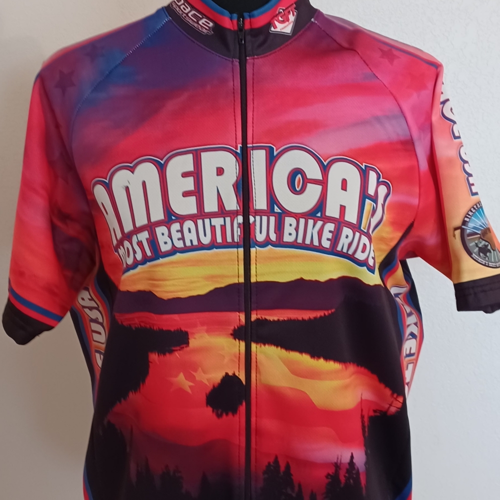Short sleeve cycling jersey